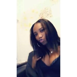 Meet your Posher, Kimberly